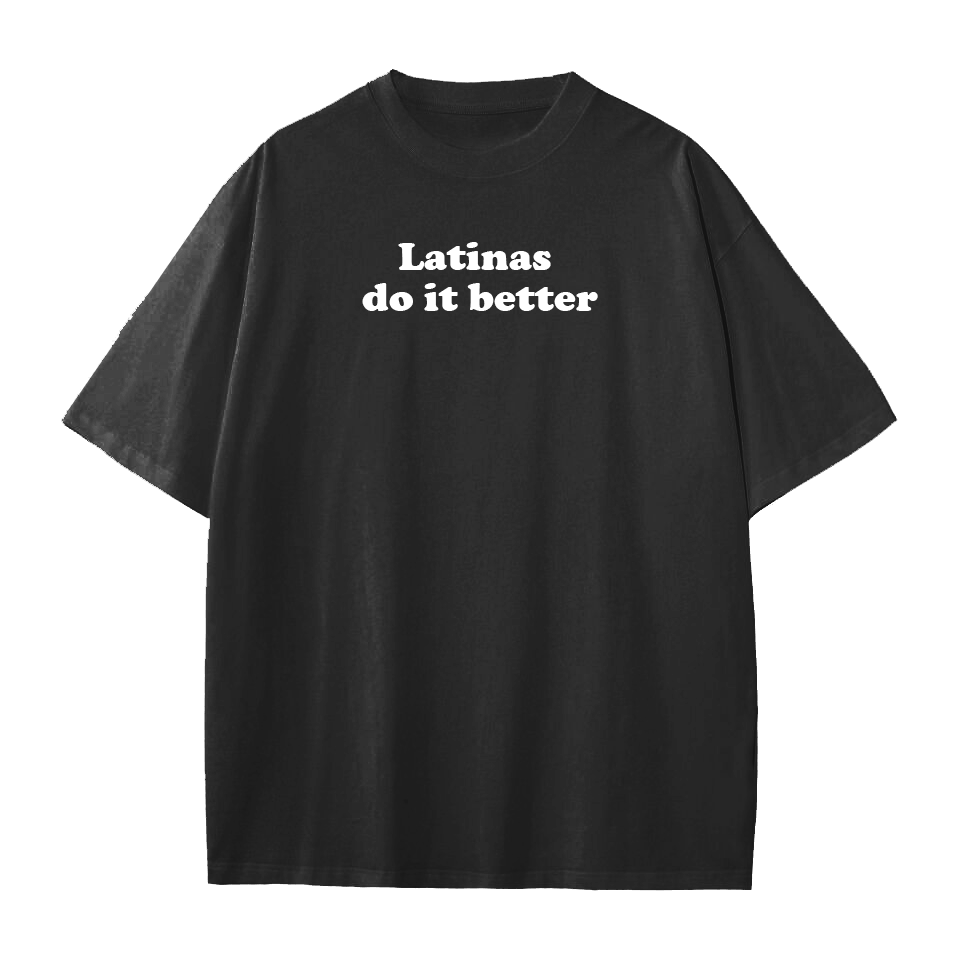 Latina Graphic Tee REGULAR FIT